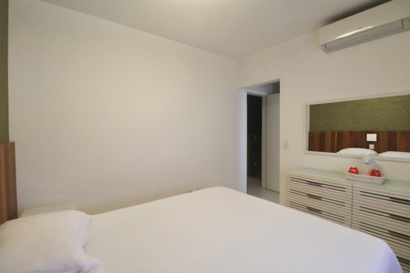 Apartamento para alugar com 220m², 4 quartos e 2 vagasSuíte 2