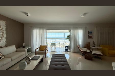 Apartamento para alugar com 220m², 4 quartos e 2 vagasSala