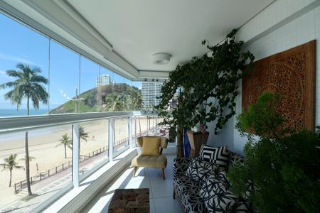 Apartamento para alugar com 220m², 4 quartos e 2 vagasVaranda