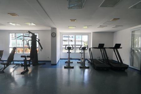 Apartamento para alugar com 220m², 4 quartos e 2 vagasÁrea comum - Academia