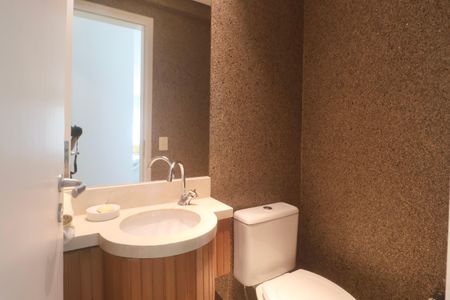 Apartamento para alugar com 220m², 4 quartos e 2 vagasLavabo