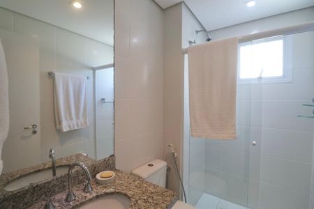 Apartamento para alugar com 220m², 4 quartos e 2 vagasBanheiro Suíte