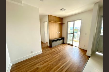 Sala de apartamento para alugar com 2 quartos, 45m² em Vila Galvão, Guarulhos