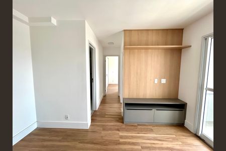 Sala de apartamento para alugar com 2 quartos, 45m² em Vila Galvão, Guarulhos