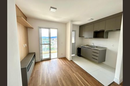 Sala de apartamento para alugar com 2 quartos, 45m² em Vila Galvão, Guarulhos
