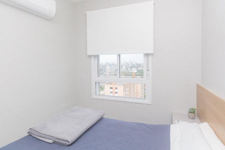 Quarto  de apartamento para alugar com 1 quarto, 40m² em Partenon, Porto Alegre