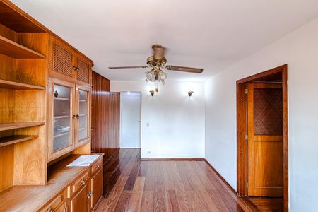 Sala de apartamento à venda com 3 quartos, 61m² em Vila Mariana, São Paulo