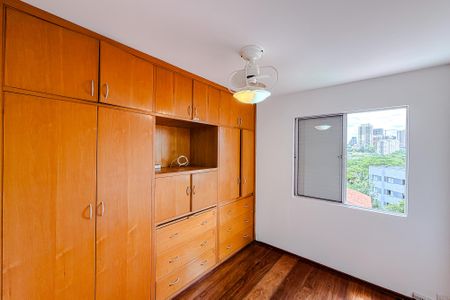 Apartamento à venda com 61m², 3 quartos e 1 vagaQuarto 2