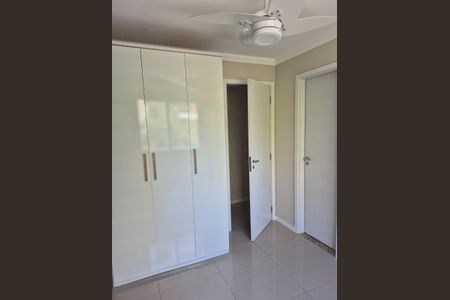 Quarto de apartamento para alugar com 3 quartos, 90m² em Recreio dos Bandeirantes, Rio de Janeiro