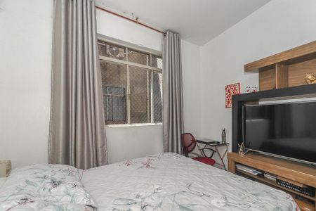 Quarto de apartamento à venda com 2 quartos, 53m² em Passo D’areia, Porto Alegre