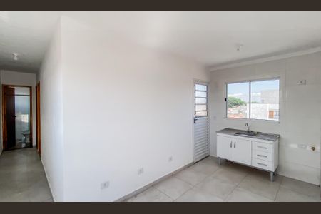 Sala/Cozinha de apartamento para alugar com 2 quartos, 55m² em Vila Nhocuné, São Paulo