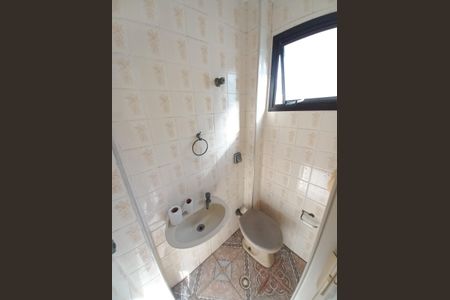 Apartamento para alugar com 100m², 3 quartos e 1 vaga Apartamento para alugar com 100m², 3 quartos e 1 vagaBanheiro de serviço