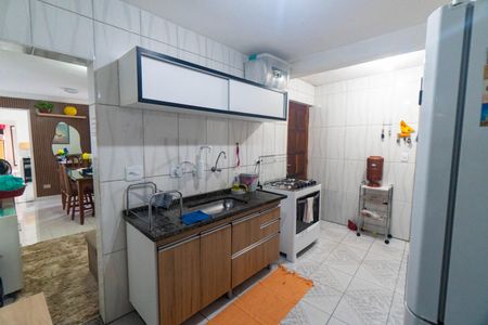 Casa à venda com 120m², 4 quartos e 2 vagasCasa 1 - Cozinha