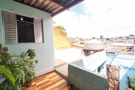 Casa à venda com 120m², 4 quartos e 2 vagasCasa 2 - Lavanderia