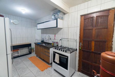 Casa à venda com 120m², 4 quartos e 2 vagasCasa 1 - Cozinha