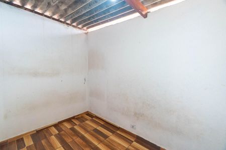 Casa à venda com 120m², 4 quartos e 2 vagasCasa 2 - Quarto