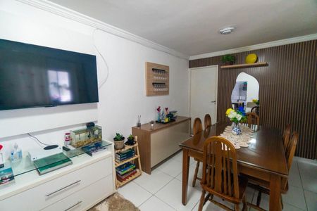 Casa à venda com 120m², 4 quartos e 2 vagasCasa 1 - Sala