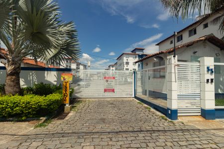 Apartamento para alugar com 42m², 2 quartos e 1 vagaFachada do condomínio