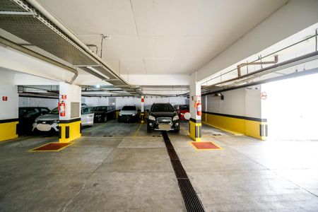 Apartamento à venda com 48m², 2 quartos e 1 vaga Apartamento à venda com 48m², 2 quartos e 1 vagaGaragem