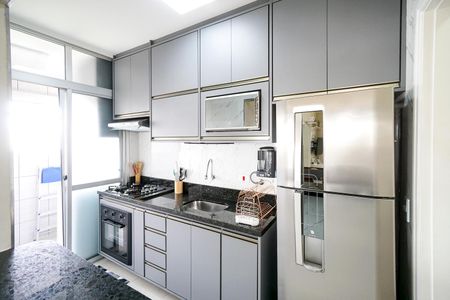 Apartamento à venda com 48m², 2 quartos e 1 vaga Apartamento à venda com 48m², 2 quartos e 1 vagaCozinha