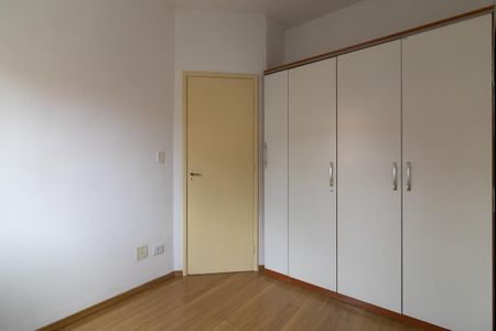 Quarto 1 de casa de condomínio à venda com 3 quartos, 100m² em Vila Pierina, São Paulo