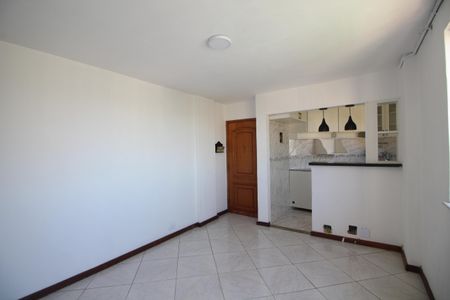 Sala de apartamento para alugar com 2 quartos, 55m² em Jacarepaguá, Rio de Janeiro