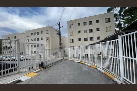 Apartamento para alugar com 40m², 2 quartos e 1 vaga Apartamento para alugar com 40m², 2 quartos e 1 vagaFachada
