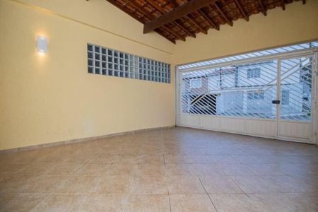 Foto 24 de casa à venda com 3 quartos, 179m² em Mirandópolis, São Paulo