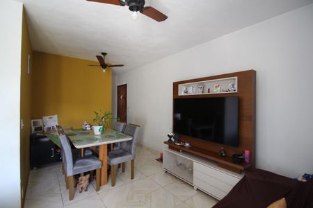 Apartamento à venda com 70m², 2 quartos e 1 vagaSala