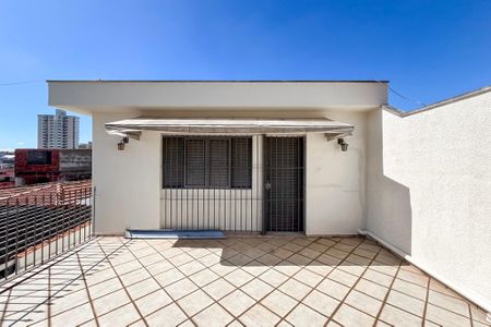 Casa para alugar com 230m², 5 quartos e 2 vagas Casa para alugar com 230m², 5 quartos e 2 vagasVaranda