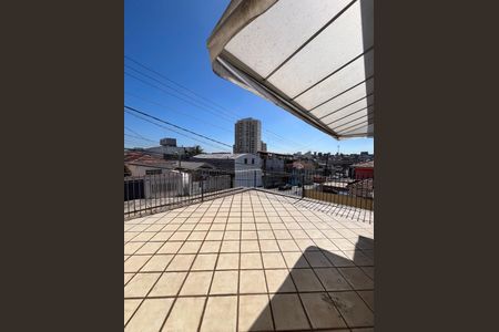 Casa para alugar com 230m², 5 quartos e 2 vagas Casa para alugar com 230m², 5 quartos e 2 vagasVaranda