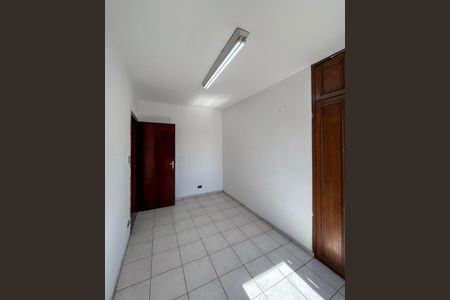 Casa para alugar com 230m², 5 quartos e 2 vagas Casa para alugar com 230m², 5 quartos e 2 vagasQuarto 4