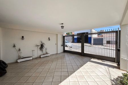 Casa para alugar com 230m², 5 quartos e 2 vagas Casa para alugar com 230m², 5 quartos e 2 vagasGaragem