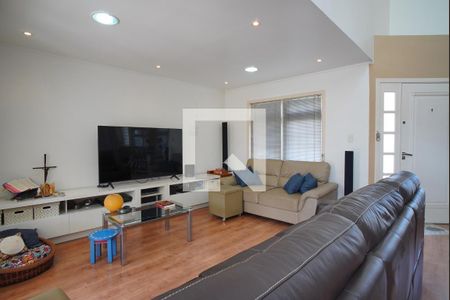 Sala de casa para alugar com 4 quartos, 280m² em Jardim Itu Sabará, Porto Alegre