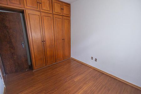 Apartamento à venda com 93m², 4 quartos e 2 vagasquarto 3