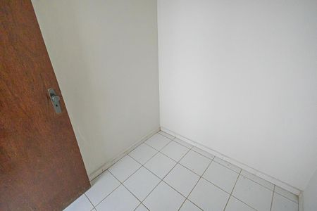 Apartamento à venda com 93m², 4 quartos e 2 vagasquarto 4 / DCE