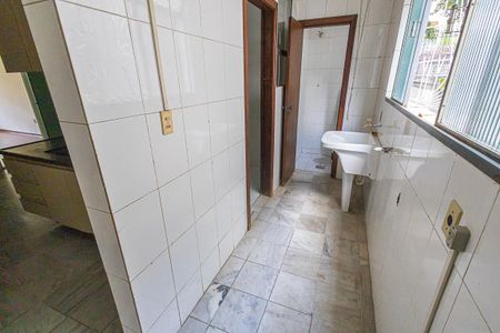 Apartamento à venda com 93m², 4 quartos e 2 vagasarea de serviço