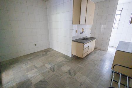Apartamento à venda com 93m², 4 quartos e 2 vagascozinha