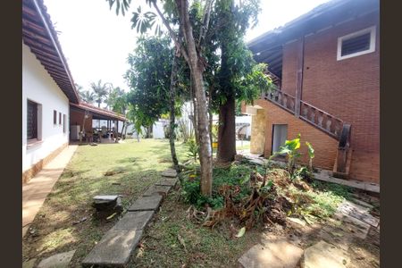 Casa à venda com 1186m², 4 quartos e 6 vagas Casa à venda com 1186m², 4 quartos e 6 vagasQuintal-Área de Lazer