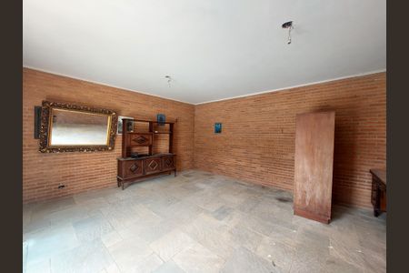 Casa à venda com 1186m², 4 quartos e 6 vagas