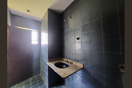 Casa à venda com 1186m², 4 quartos e 6 vagas Casa à venda com 1186m², 4 quartos e 6 vagasBanheiro Suíte 1