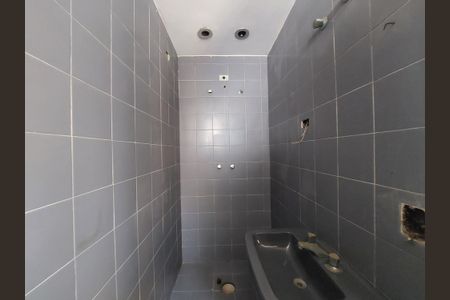 Casa à venda com 1186m², 4 quartos e 6 vagas Casa à venda com 1186m², 4 quartos e 6 vagasBanheiro Suíte 3