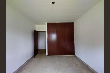 Casa à venda com 1186m², 4 quartos e 6 vagas Casa à venda com 1186m², 4 quartos e 6 vagasSuíte 1