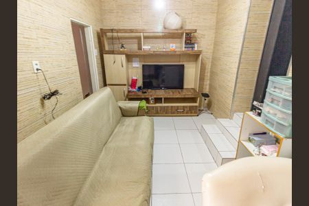 Sala de casa à venda com 3 quartos, 100m² em Vila Invernada, São Paulo