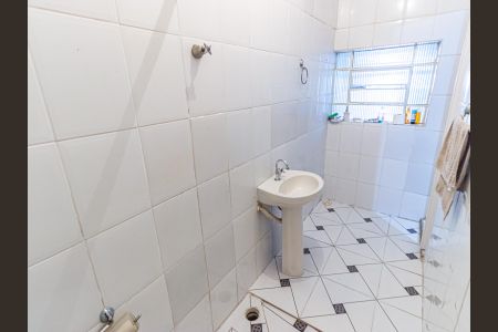 Casa à venda com 100m², 3 quartos e 1 vagaBanheiro da Suíte