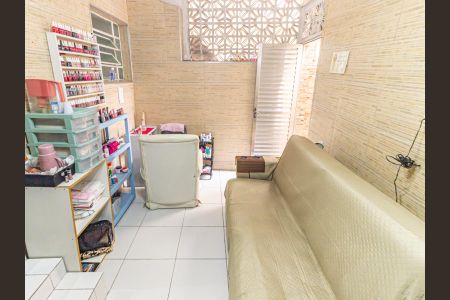 Sala de casa à venda com 3 quartos, 100m² em Vila Invernada, São Paulo