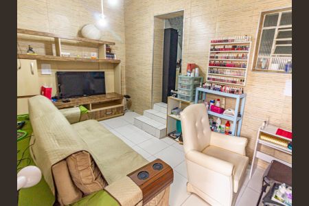 Sala de casa à venda com 3 quartos, 100m² em Vila Invernada, São Paulo