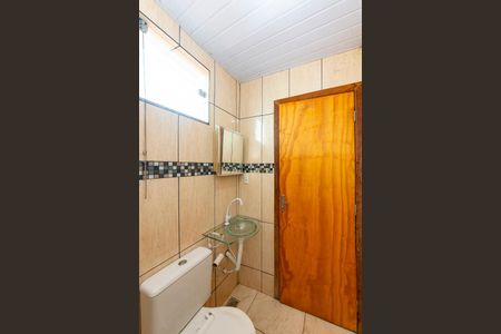 Banheiro de kitnet/studio para alugar com 1 quarto, 44m² em Vila Oeste, Belo Horizonte