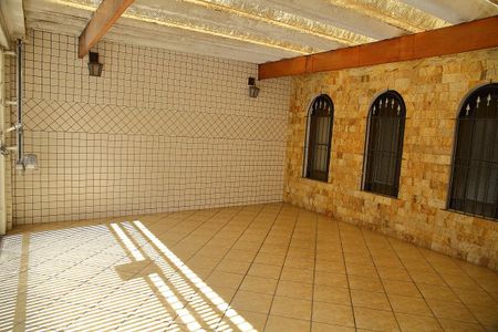 Casa à venda com 125m², 3 quartos e 2 vagasGaragem