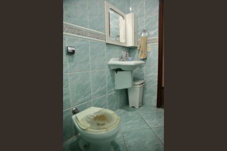 Casa à venda com 125m², 3 quartos e 2 vagasBanheiro Social 